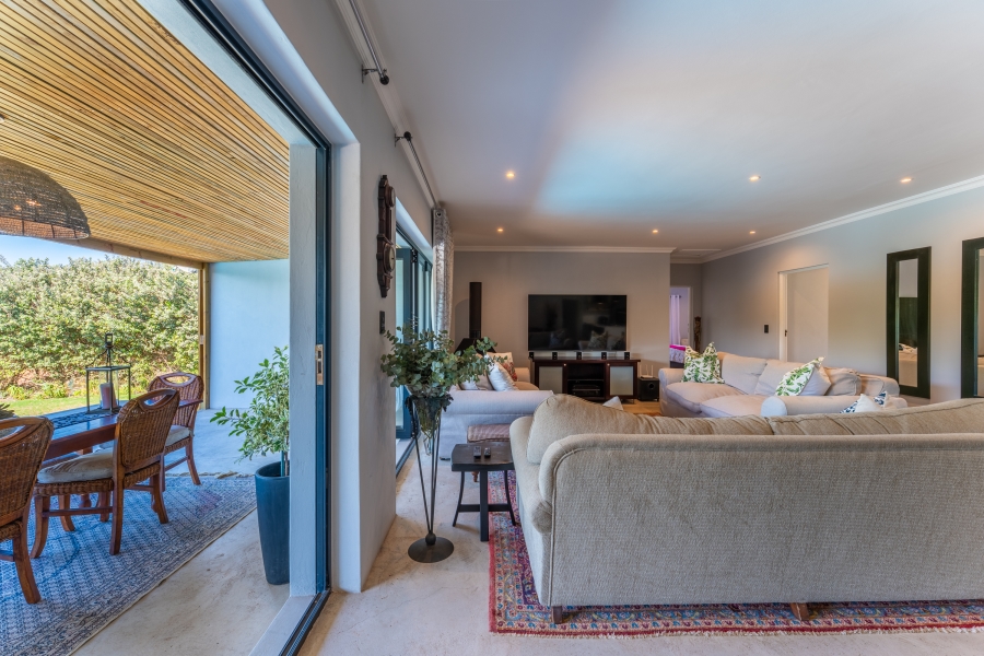 2 Bedroom Property for Sale in Cape St Francis Eastern Cape